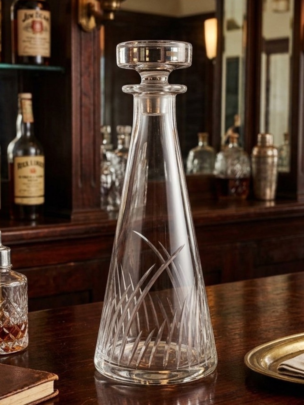Etched Glass Decanter with Stopper - Cut Grass Motif
Elegant Minimalist